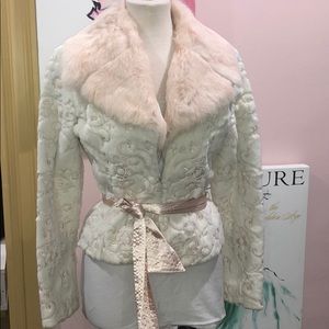 Beautiful BEBE rabbit crop jacket